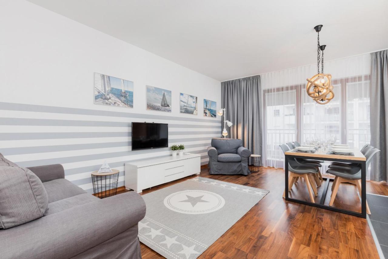Platan Center Iv By Renters Apartment *