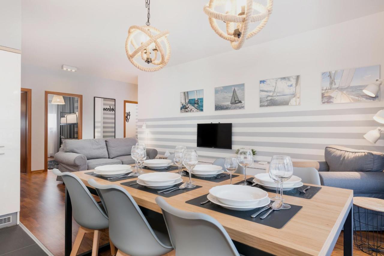 Platan Center Iv By Renters Apartment