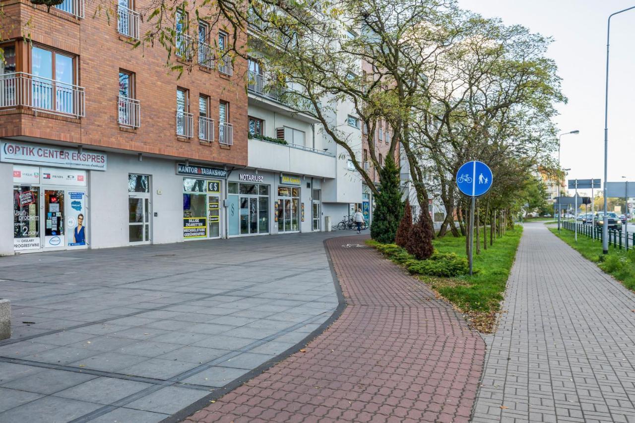 Platan Center Iv By Renters Apartment