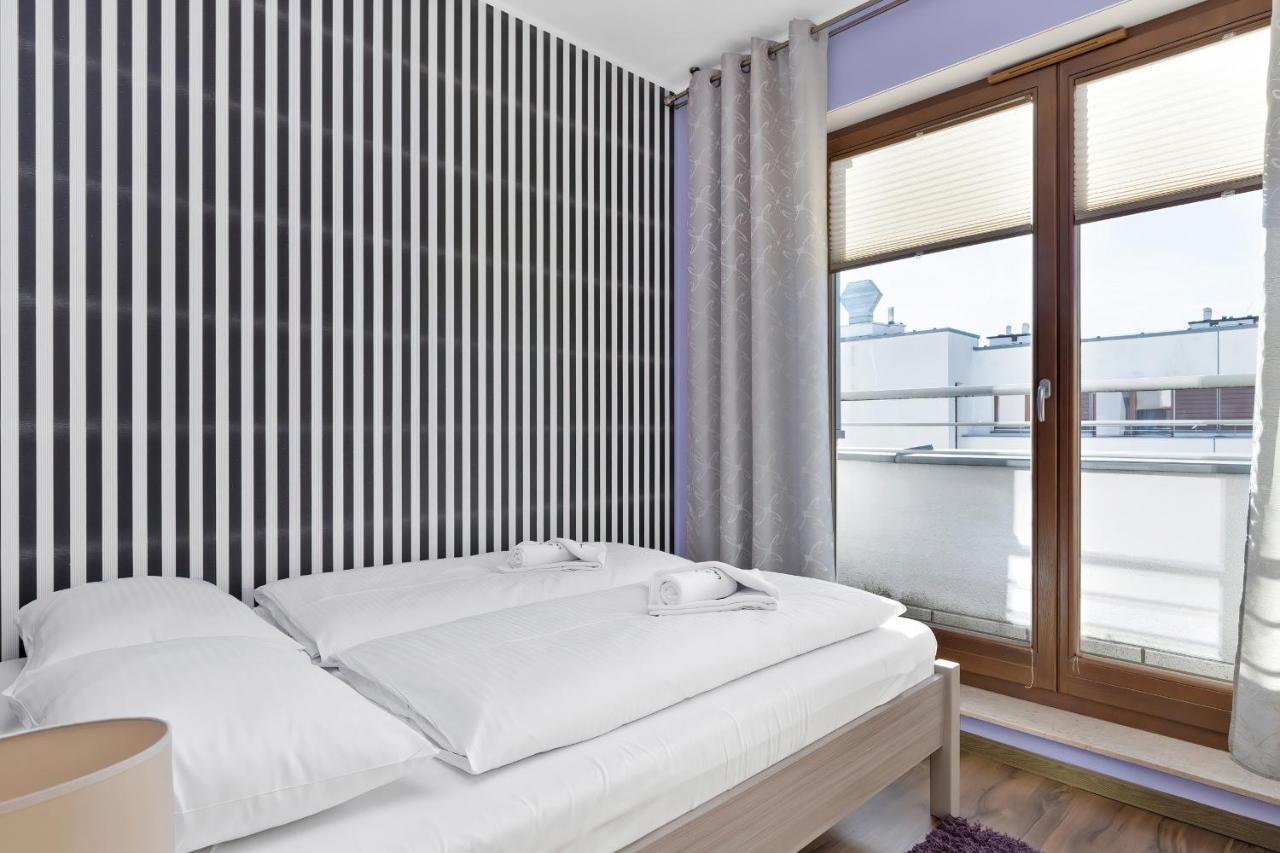 Platan Center Iv By Renters *